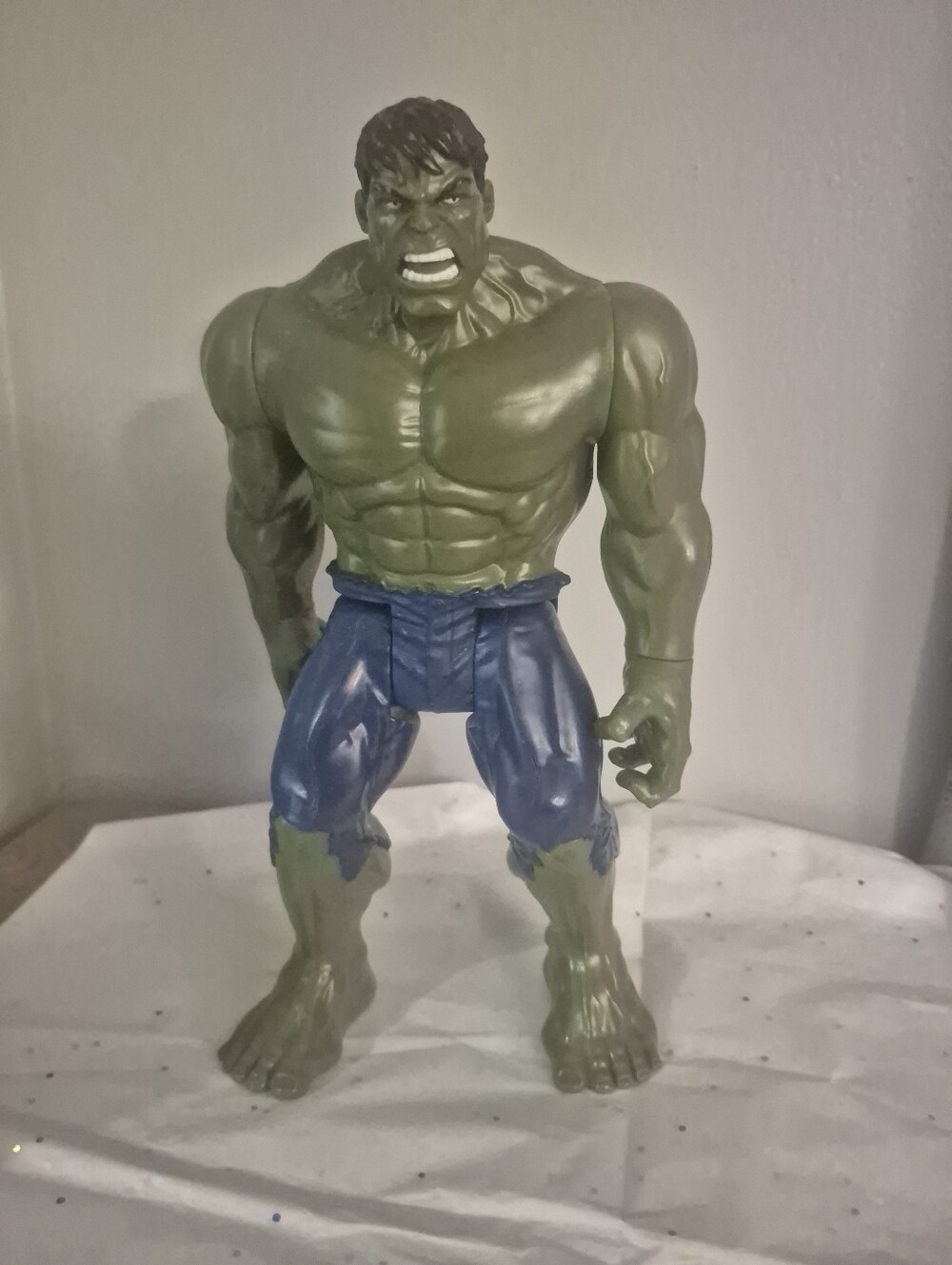Marvel Hulk Figurine in Green and Blue